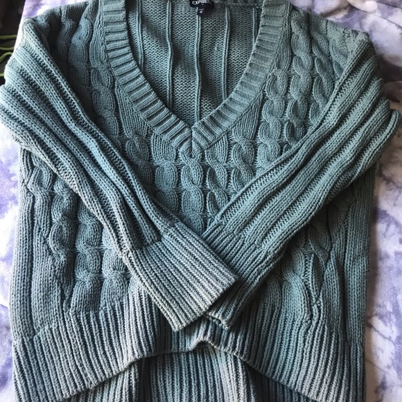 Express sweater! - Picture 3 of 5